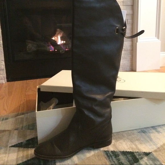 COACH Cheyenne soft calf boots in chestnut - Picture 2 of 4